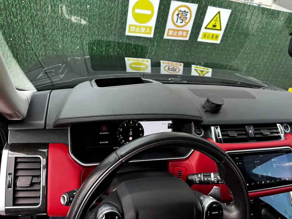 Land Rover Sport 2021 — фото 10