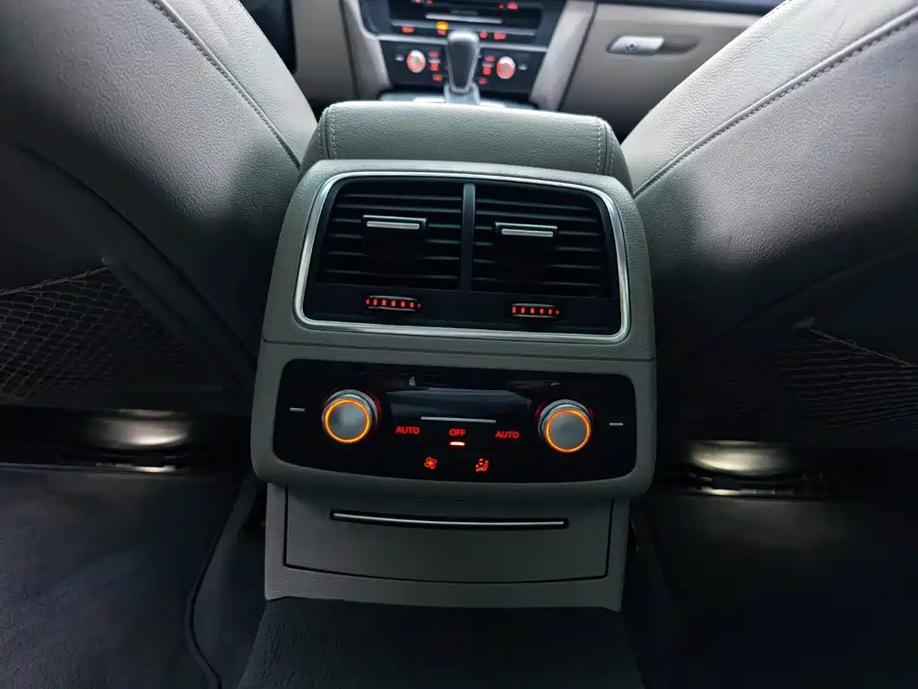 Audi A6L 2018 — фото 12