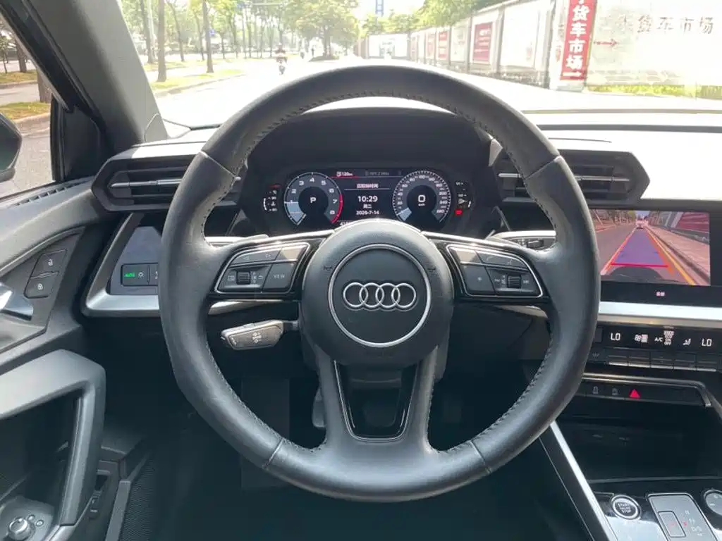 Audi A3 2022 — фото 15