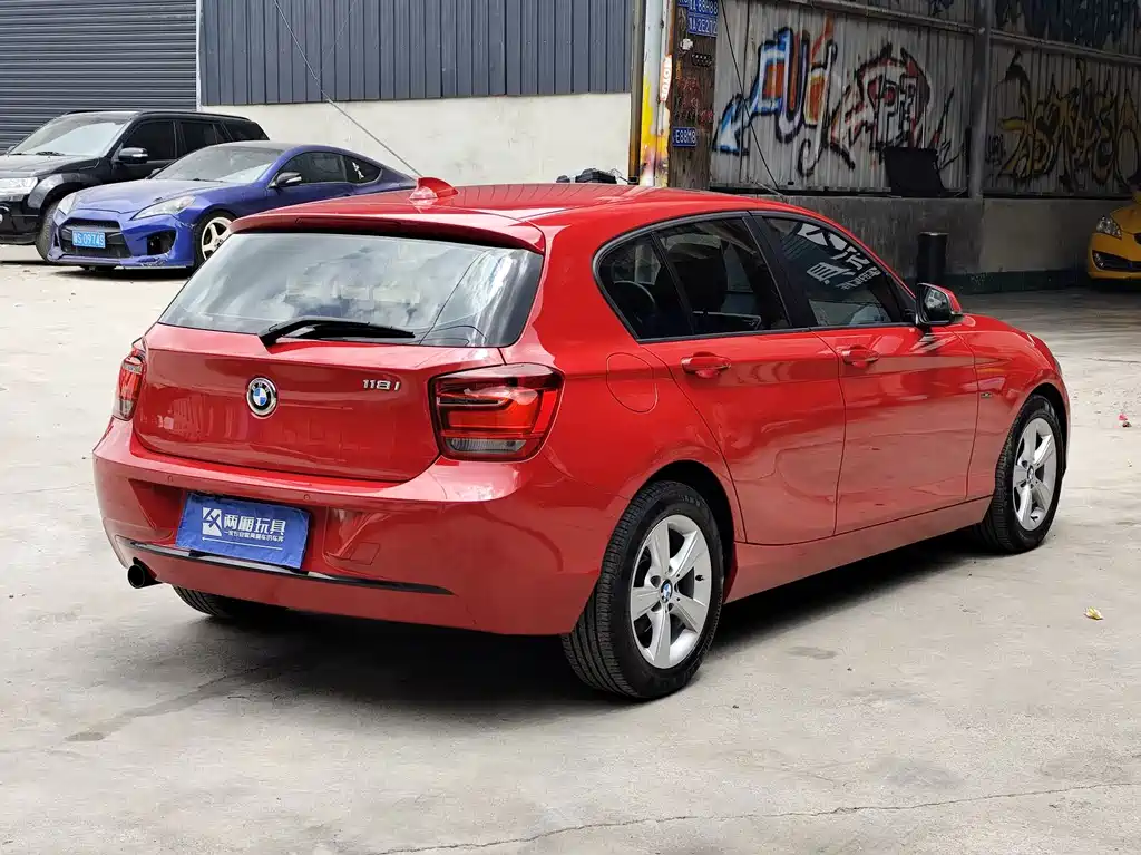 BMW 1 Series 2014 — фото 13