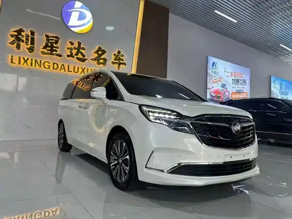Buick GL8 2021
