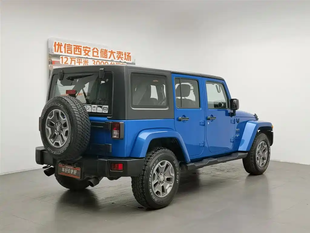 Jeep Wrangler 2016 — фото 2