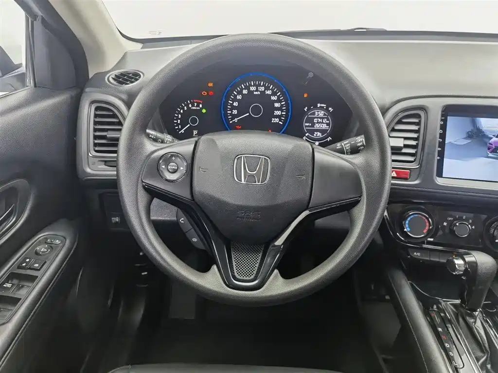 Honda Vezel 2015 — фото 11