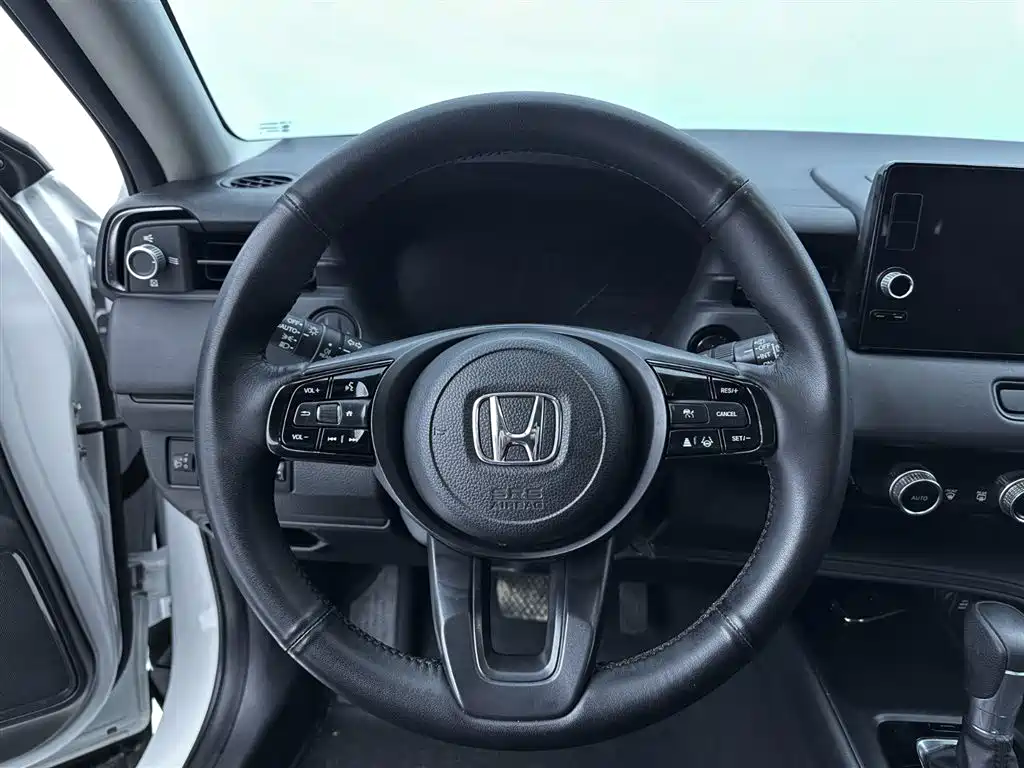 Honda Vezel 2024 — фото 16