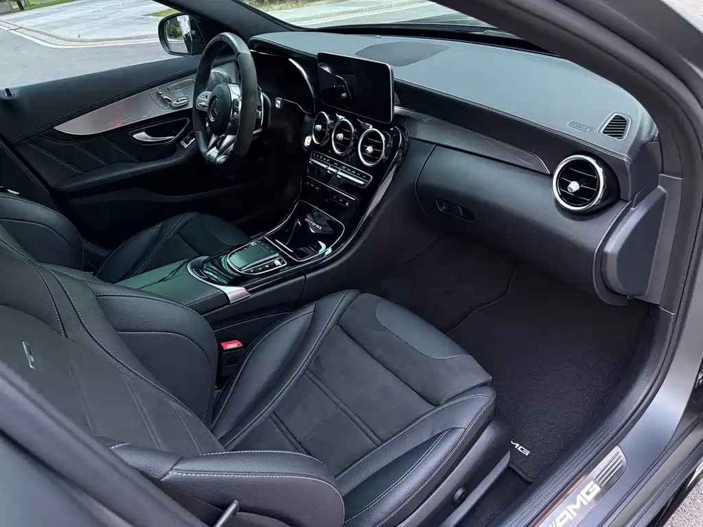 Mercedes-Benz C-Class AMG 2020 — фото 12