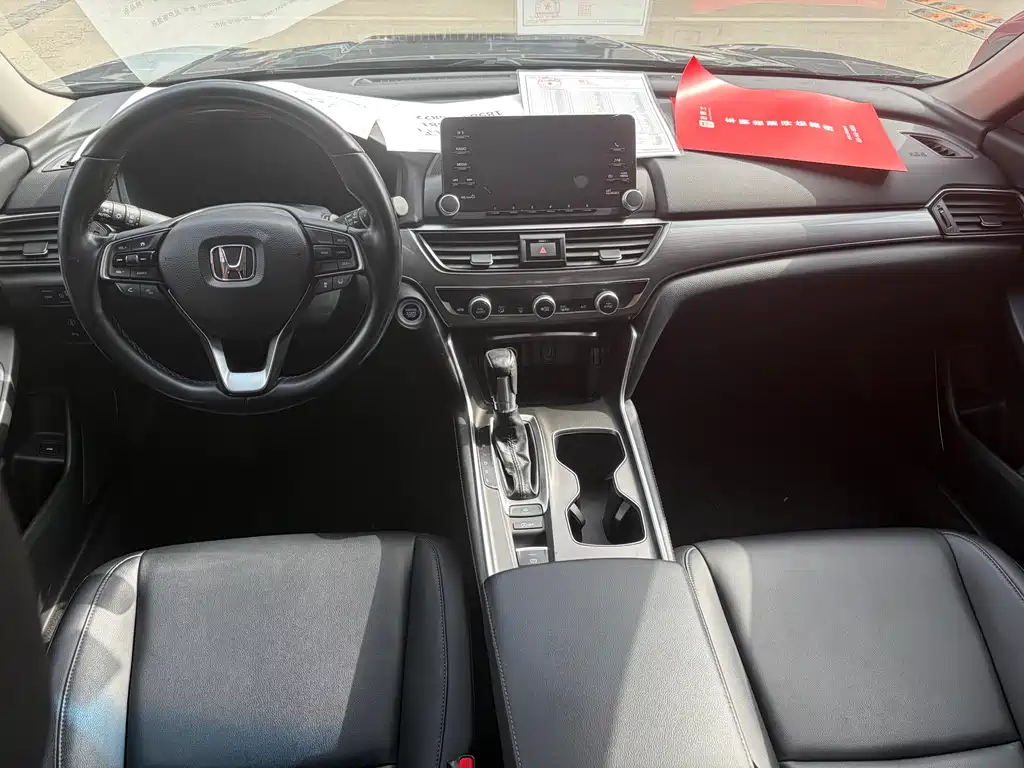 Honda Accord 2020 — фото 5