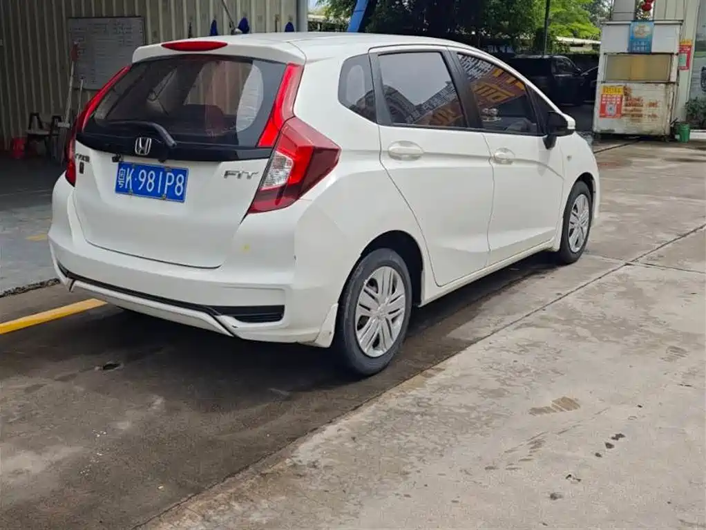 Honda Fit 2019 — фото 7