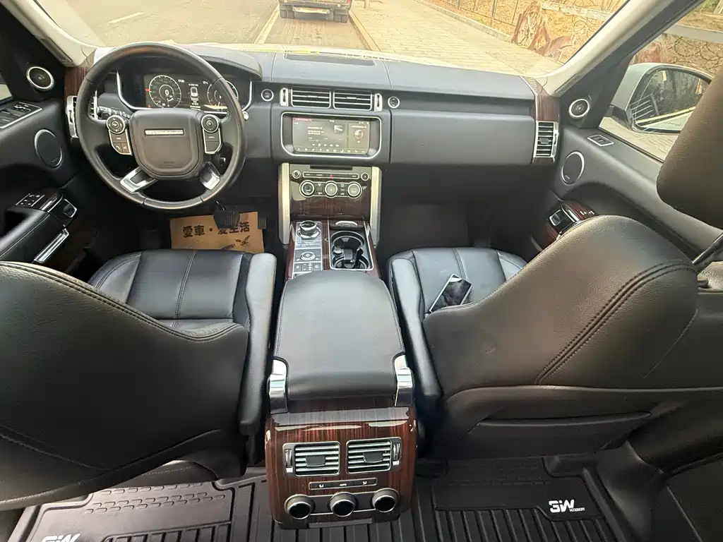 Land Rover Range Rover 2018 — фото 10