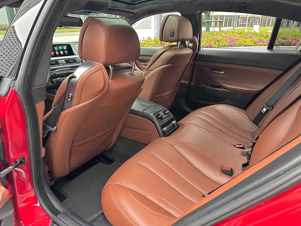 BMW 6 Series 2017 — фото 26