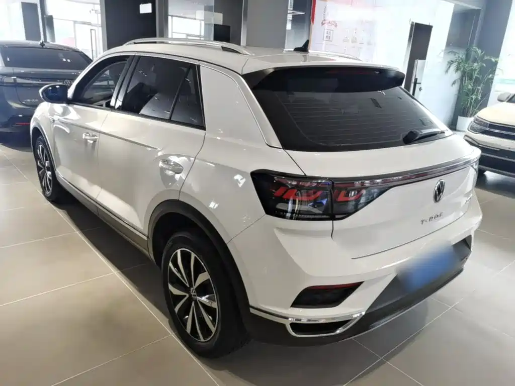 Volkswagen T-Roc 2024