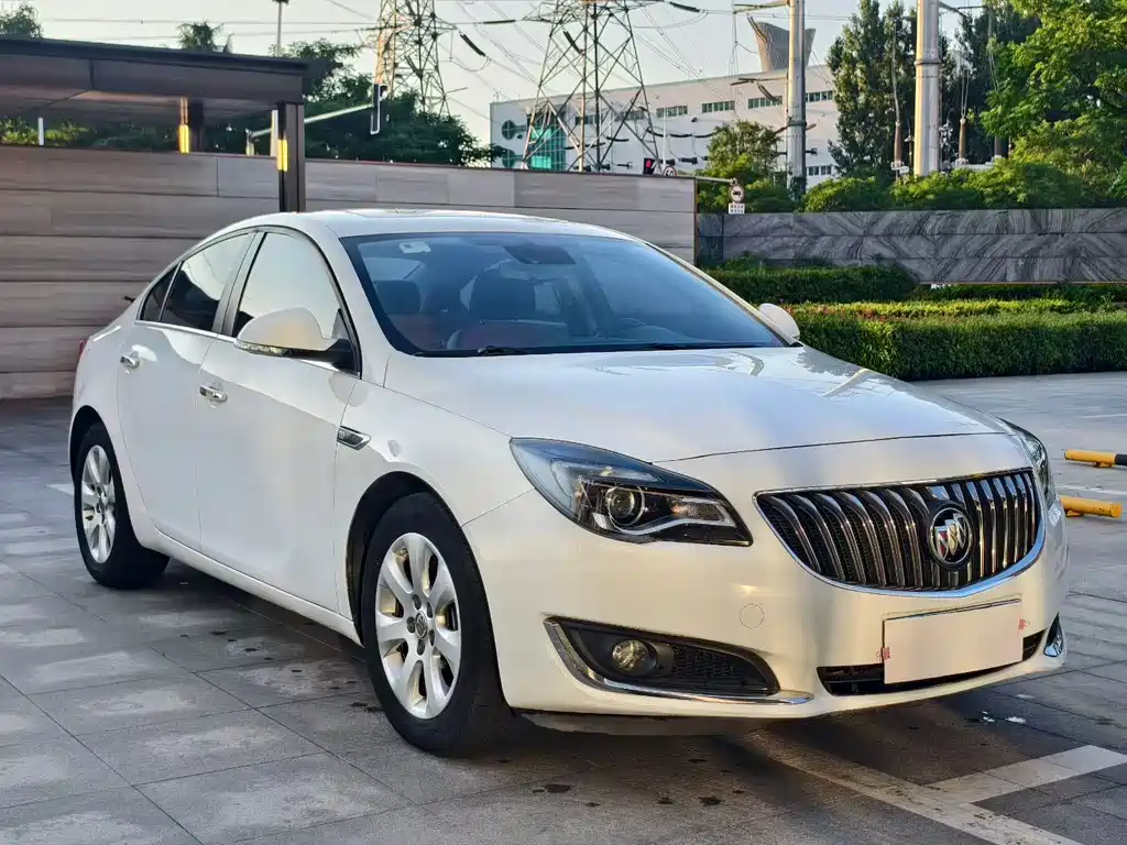 Buick Regal 2017 — фото 3
