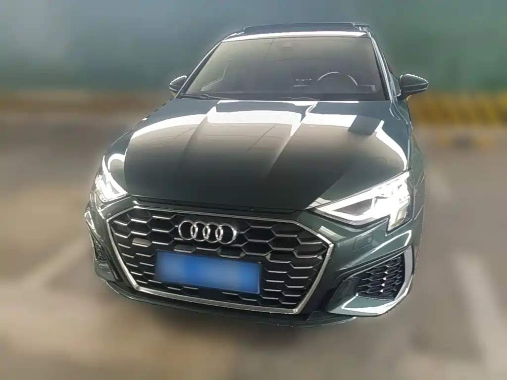 Audi A3 2023 — фото 5