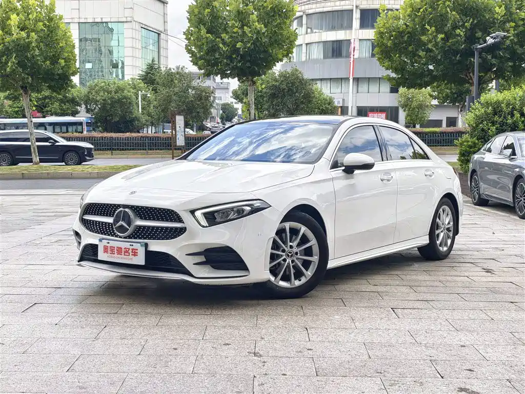 Mercedes-Benz A-Class 2022