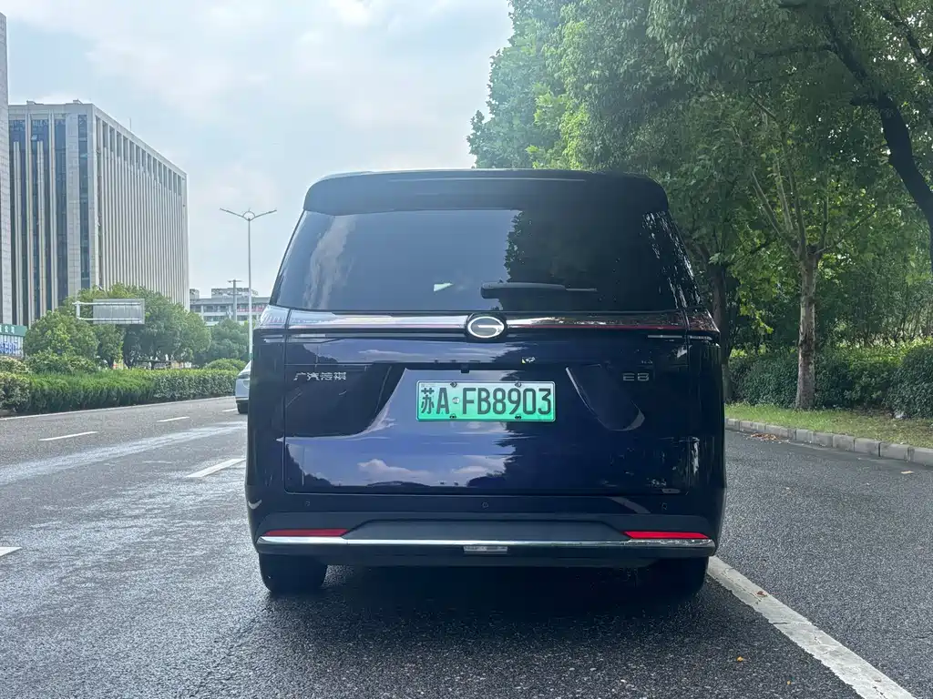 GAC Trumpchi E8 PHEV 2023 — фото 4