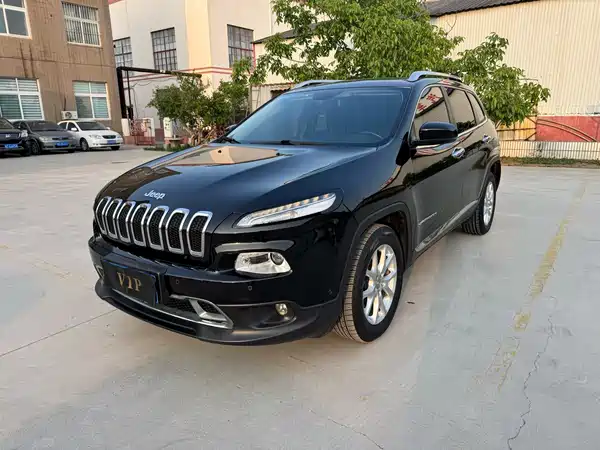Jeep Cherokee 2016
