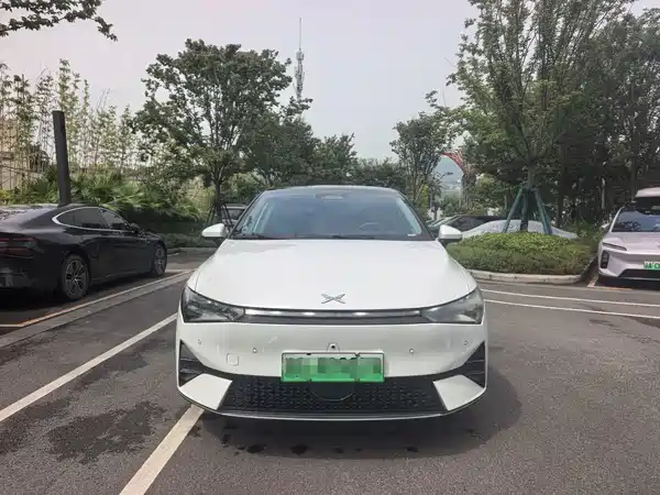 XPeng P5 2022