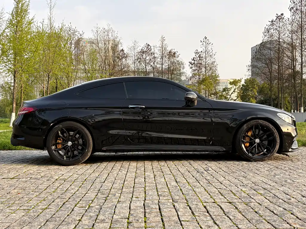 Mercedes-Benz C-Class AMG 2020 — фото 4
