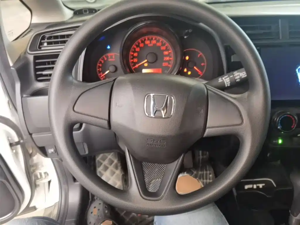 Honda Fit 2019 — фото 11