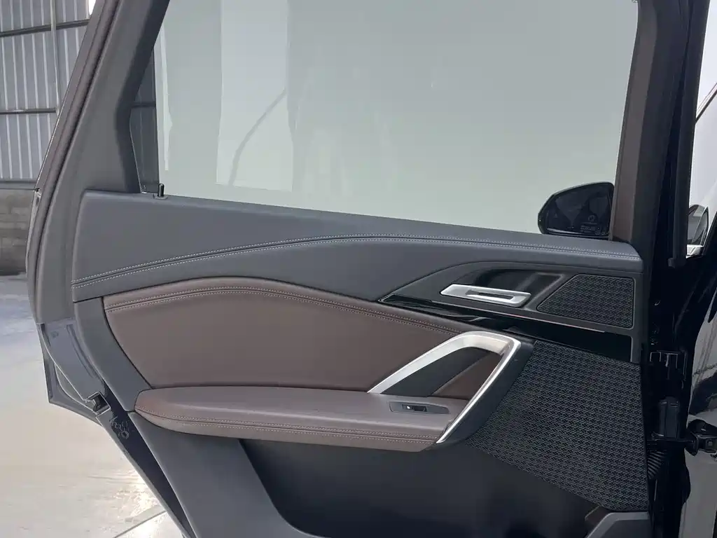 BMW X1 2023 — фото 15