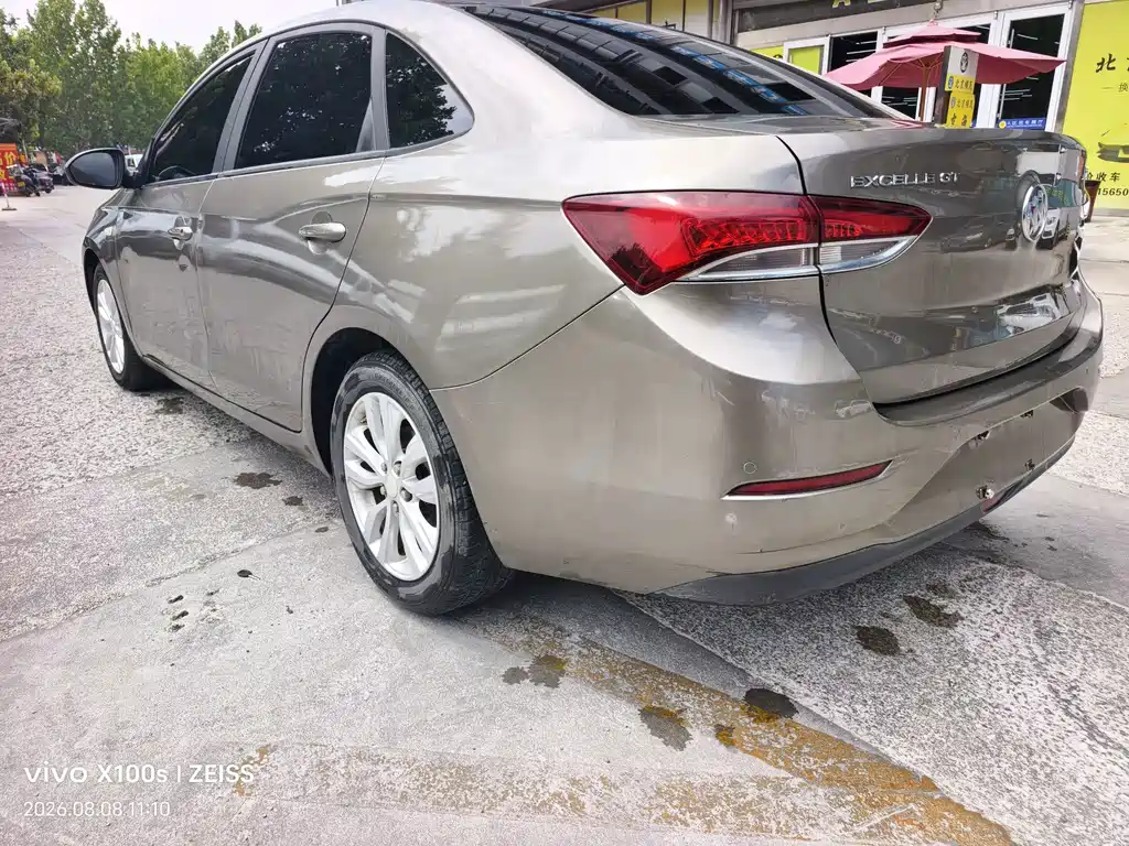 Buick Excelle 2020