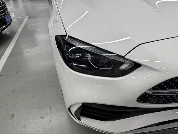 Mercedes-Benz C-Class 2026