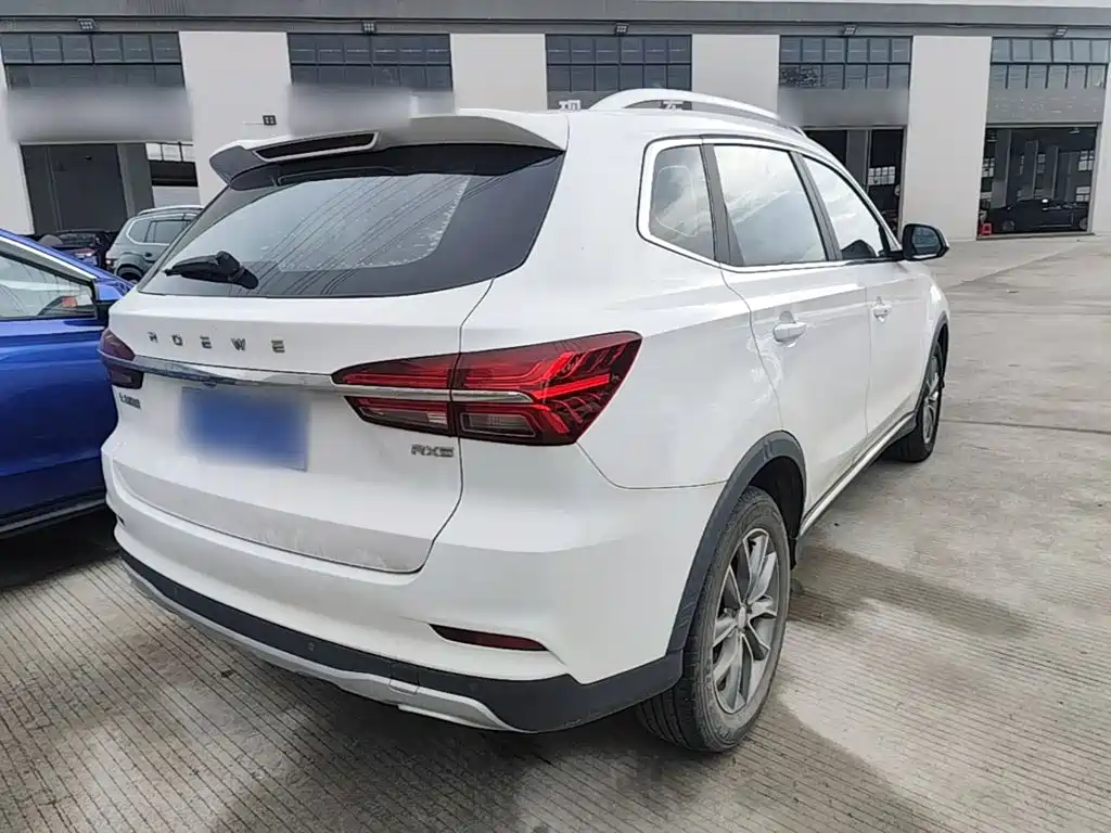 Roewe RX5 2022 — фото 7