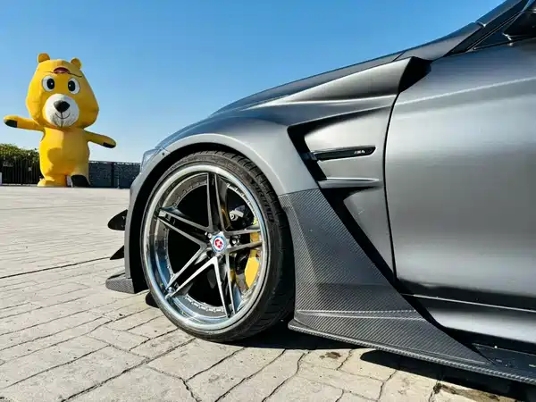 BMW M4 2016