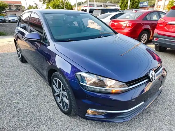 Volkswagen Golf 2020