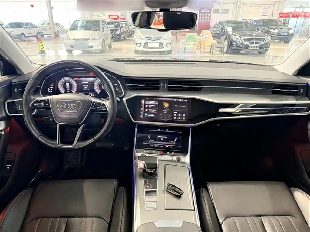 Audi A6L 2023 — фото 15