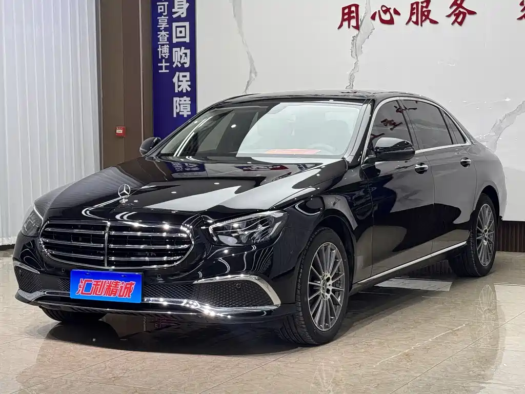 Mercedes-Benz E-Class 2022