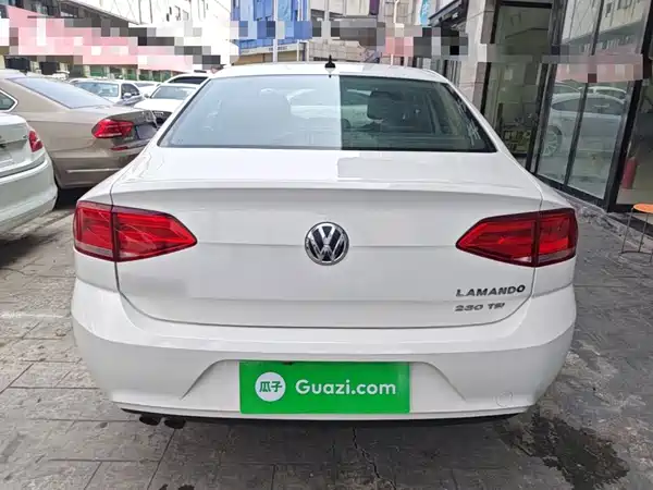 Volkswagen Lamando 2015