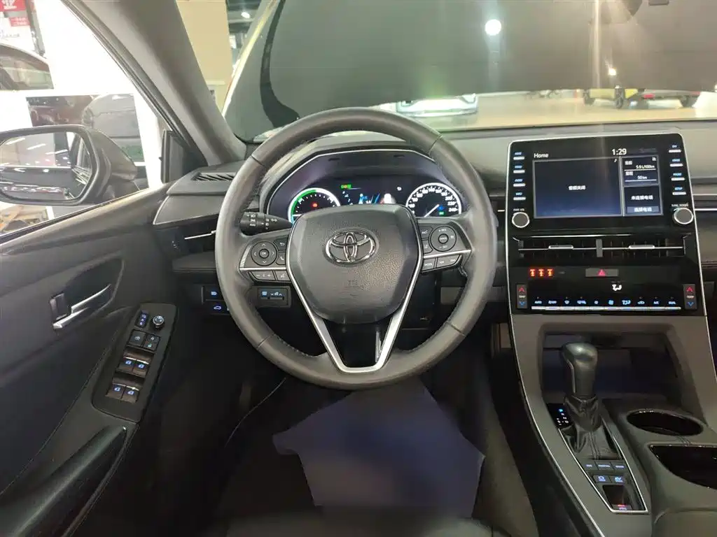 Toyota Avalon 2022 — фото 11