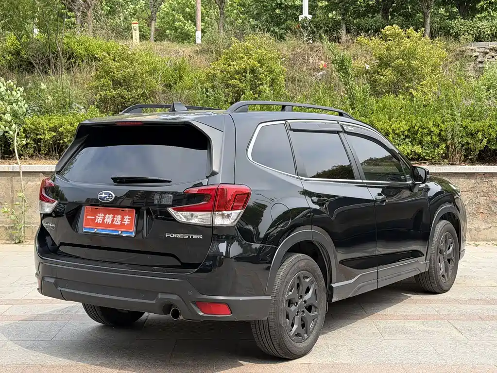 Subaru Forester 2019 — фото 3