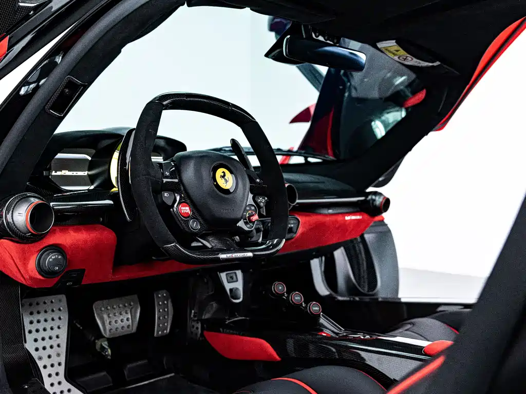 Ferrari LaFerrari 2015 — фото 14