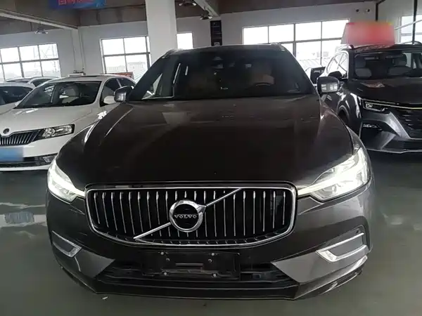 Volvo XC60 2021