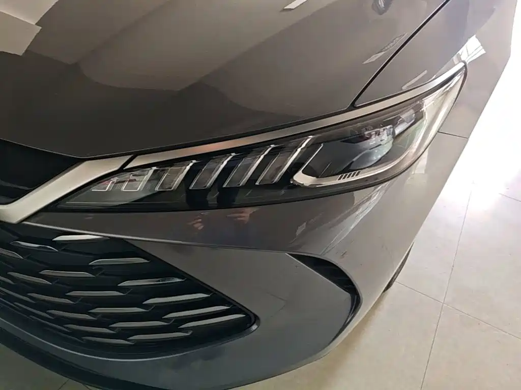 BYD Qin PLUS 2025 — фото 24
