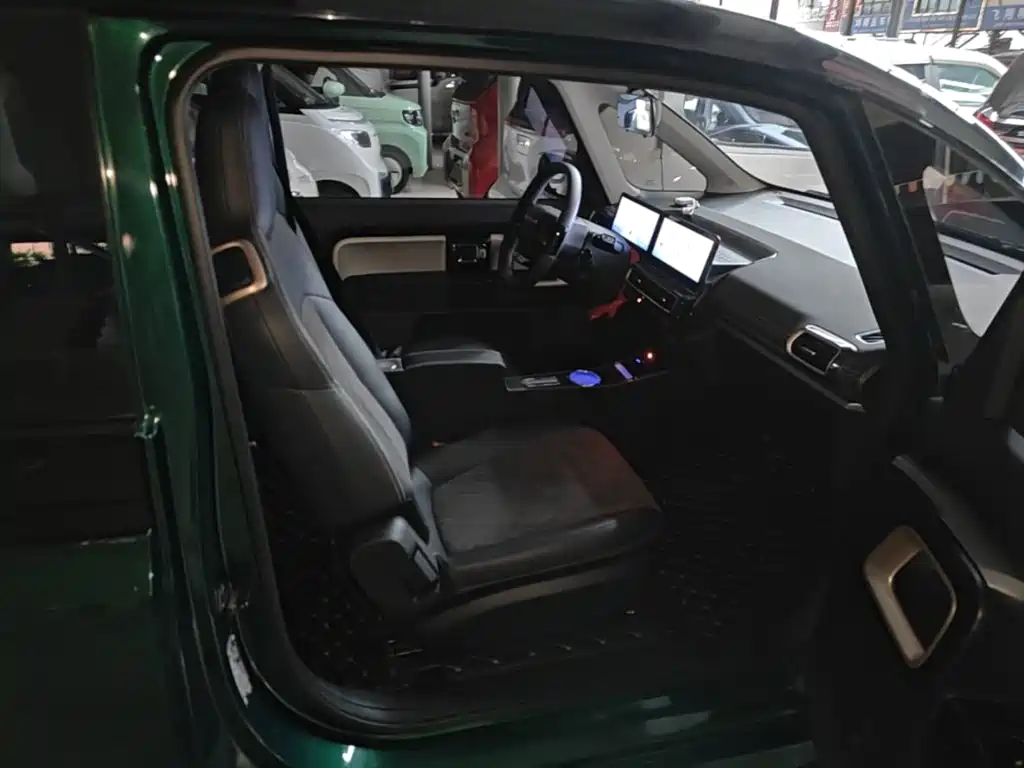 Baojun KiWi EV 2022 — фото 25