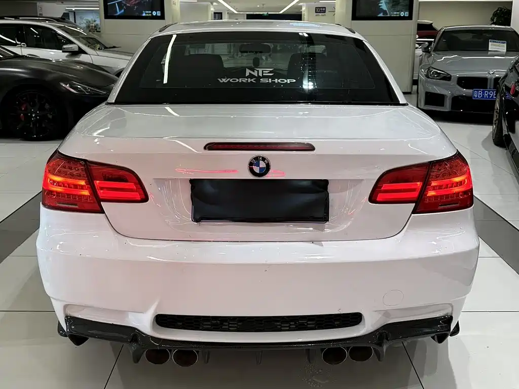 BMW M3 2012 — фото 12