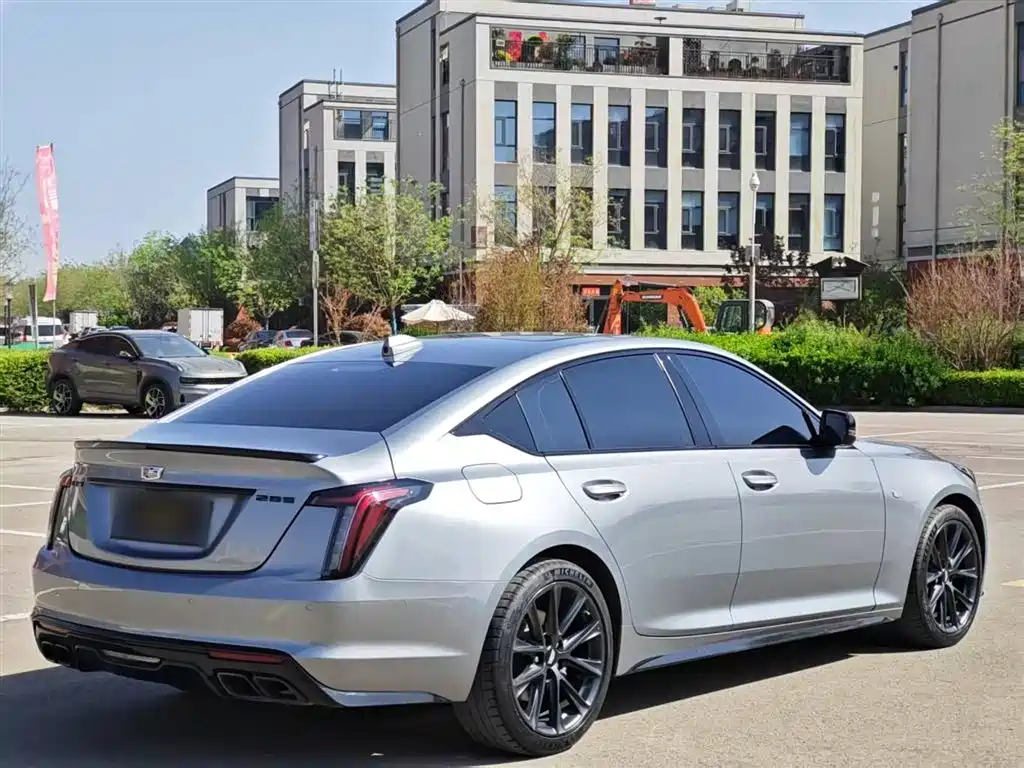 Cadillac CT5 2023 — фото 15