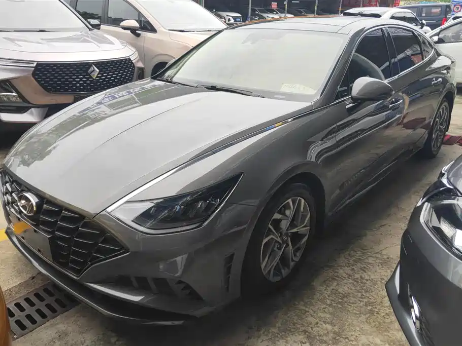 Hyundai Sonata 2022