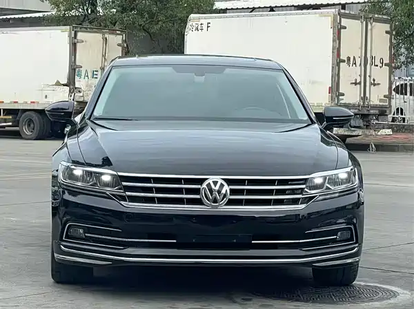 Volkswagen Phideon 2016