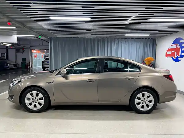 Buick Regal 2016