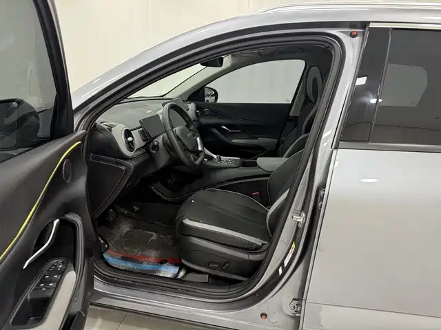 BYD Seal 05 DM-i 2025 — фото 6