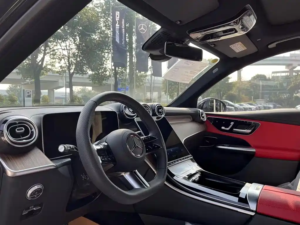 Mercedes-Benz GLC EV — фото 13