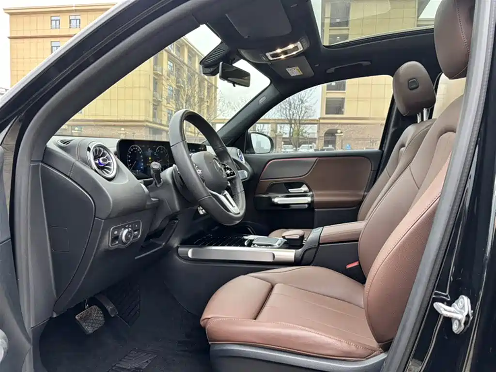 Mercedes-Benz GLB 2021 — фото 13