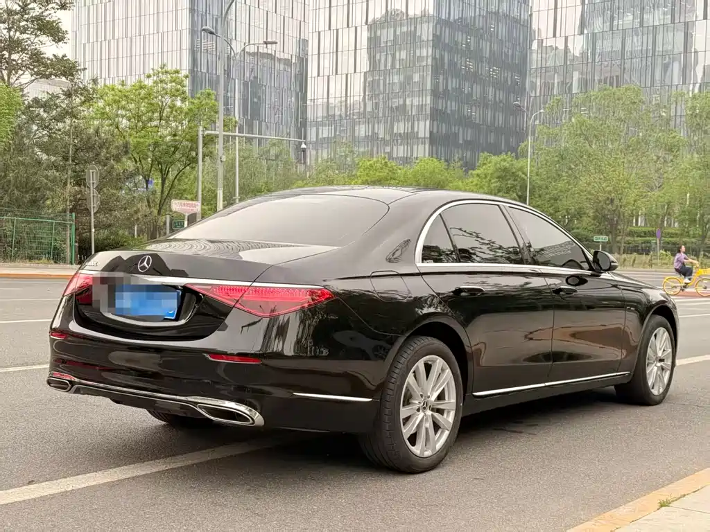 Mercedes-Benz S-Class 2024 — фото 4