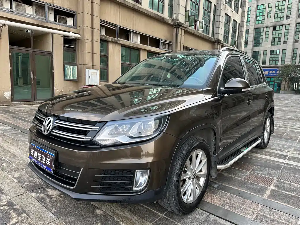 Volkswagen Tiguan 2016 — фото 1