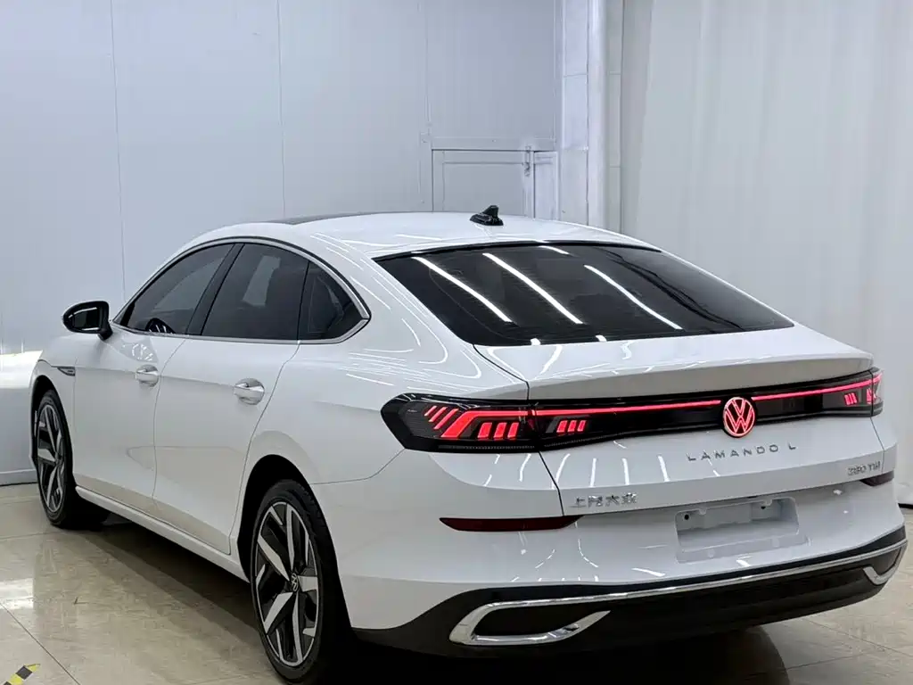 Volkswagen Lamando 2023