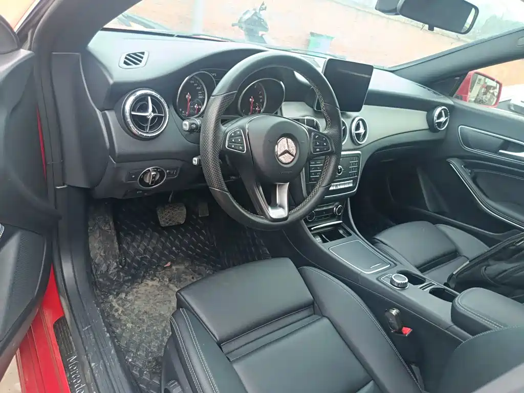 Mercedes-Benz CLA 2018 — фото 6