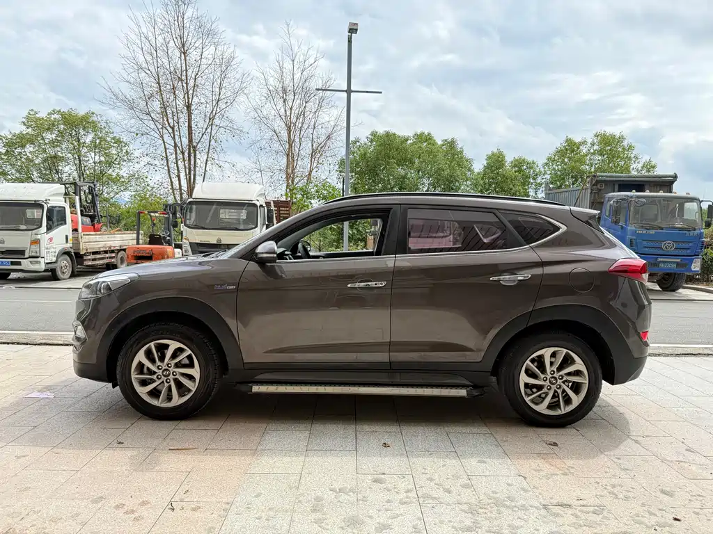 Hyundai Tucson 2017 — фото 4